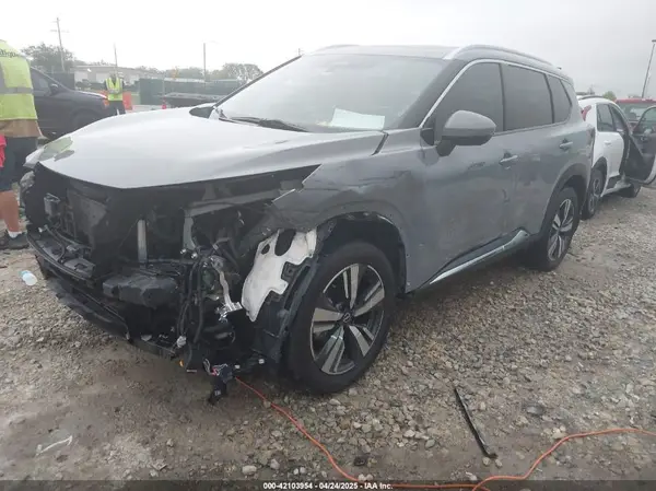 5N1BT3CA3PC670040 2023 NISSAN ROGUE - Image 2