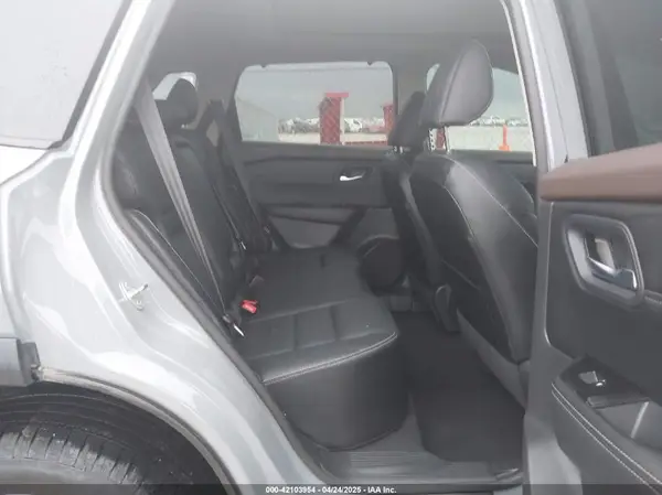 5N1BT3CA3PC670040 2023 NISSAN ROGUE - Image 8
