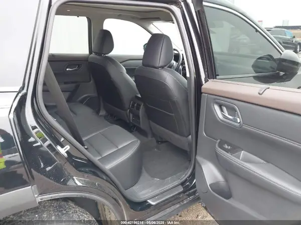 5N1BT3CA3PC812273 2023 NISSAN ROGUE - Image 8