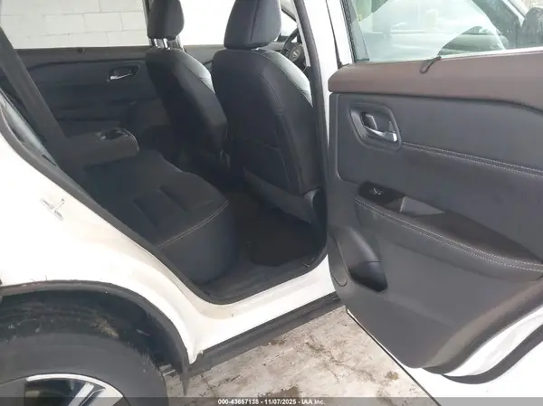 5N1BT3CA3PC813178 2023 NISSAN ROGUE - Image 8