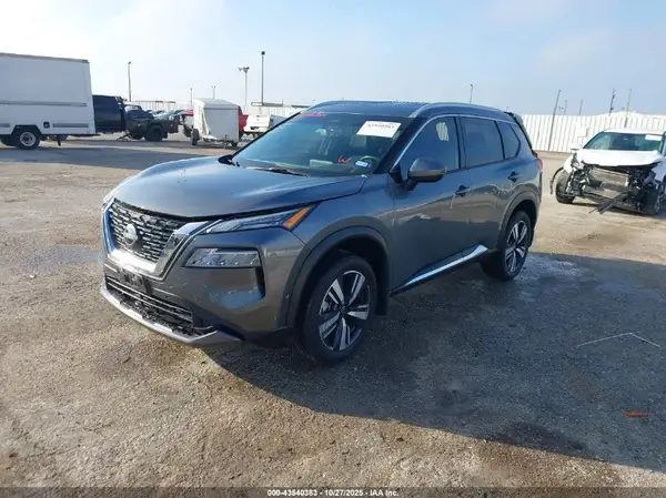 5N1BT3CA3PC875115 2023 NISSAN ROGUE - Image 2