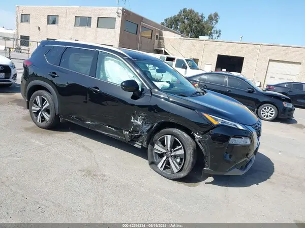 5N1BT3CA4NC695090 2022 NISSAN ROGUE - Image 1