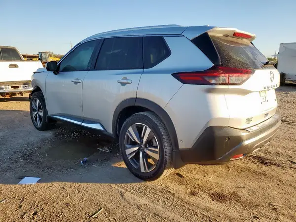 5N1BT3CA4PC692726 2023 NISSAN ROGUE - Image 2
