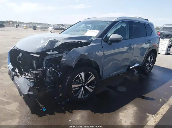 5N1BT3CA4PC851440 2023 NISSAN ROGUE - Image 2