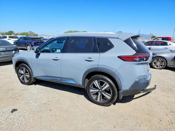 5N1BT3CA5NC707585 2022 NISSAN ROGUE - Image 2