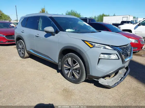 5N1BT3CA6PC826765 2023 NISSAN ROGUE - Image 1