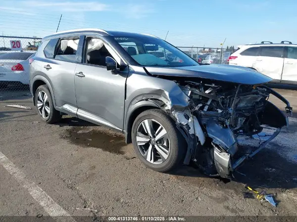 5N1BT3CA7NC702260 2022 NISSAN ROGUE - Image 1