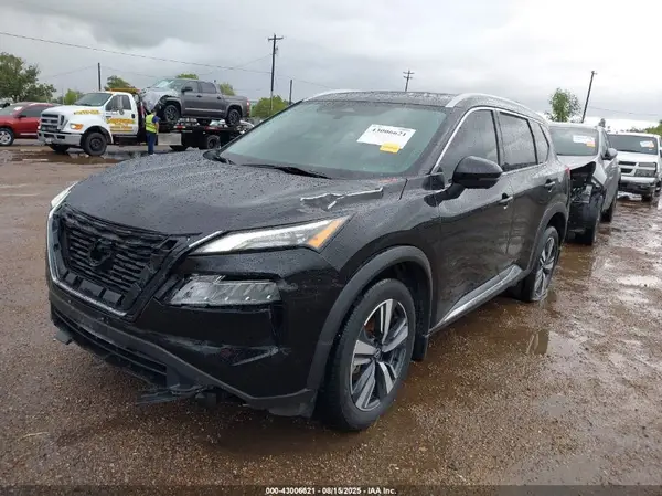5N1BT3CA7PC829898 2023 NISSAN ROGUE - Image 2