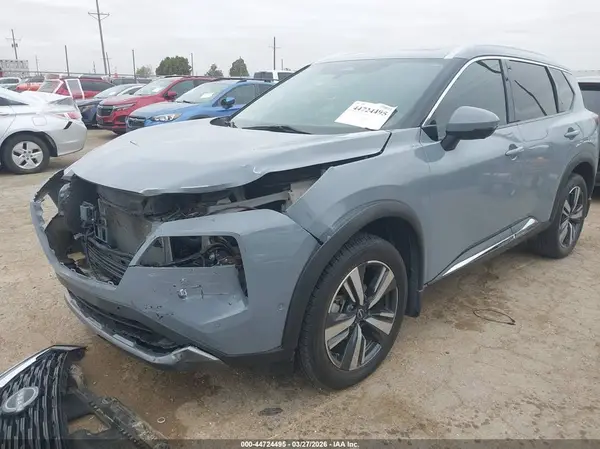 5N1BT3CA8PC693054 2023 NISSAN ROGUE - Image 2