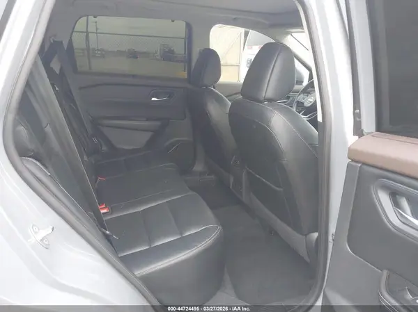 5N1BT3CA8PC693054 2023 NISSAN ROGUE - Image 8
