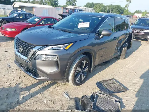 5N1BT3CA8PC839467 2023 NISSAN ROGUE - Image 2