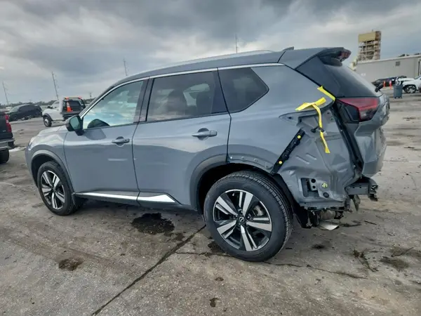 5N1BT3CA8PC849075 2023 NISSAN ROGUE - Image 2