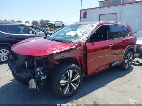 5N1BT3CA8PC878575 2023 NISSAN ROGUE - Image 2