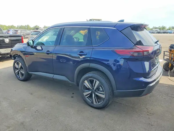 5N1BT3CA8TC796954 2026 NISSAN ROGUE - Image 2