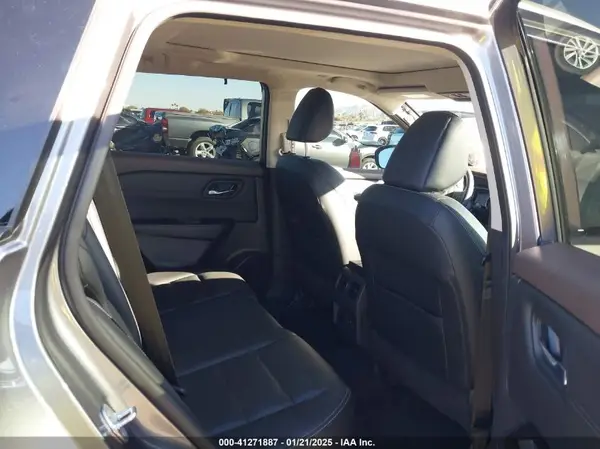5N1BT3CA9NC699376 2022 NISSAN ROGUE - Image 8