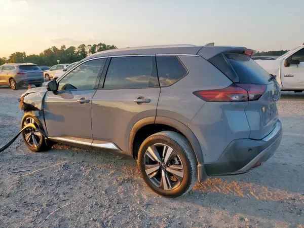 5N1BT3CA9NC712286 2022 NISSAN ROGUE - Image 2