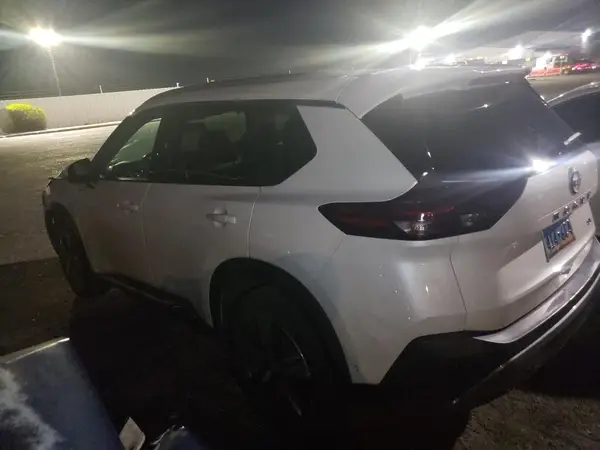 5N1BT3CA9PC80583 2023 NISSAN ROGUE - Image 2