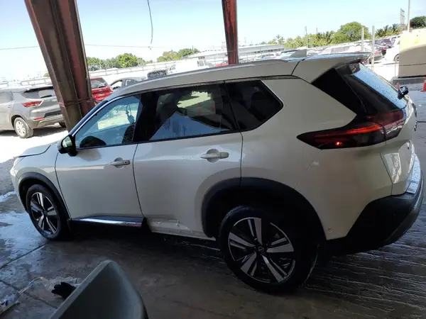 5N1BT3CA9PC933325 2023 NISSAN ROGUE - Image 2