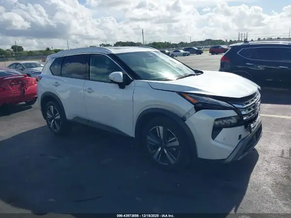 5N1BT3CA9RC744192 2024 NISSAN ROGUE - Image 1