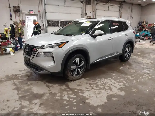5N1BT3CB0PC683840 2023 NISSAN ROGUE - Image 2