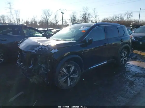 5N1BT3CB0PC790600 2023 NISSAN ROGUE - Image 2