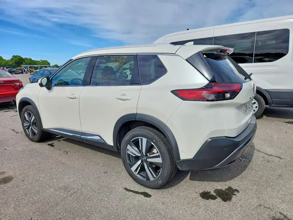 5N1BT3CB0PC805533 2023 NISSAN ROGUE - Image 2
