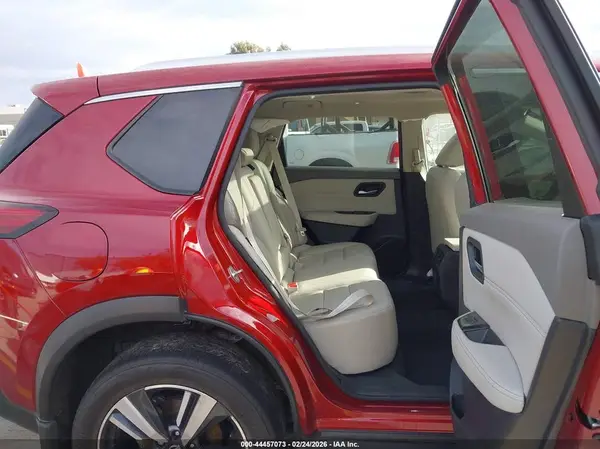 5N1BT3CB0PC821828 2023 NISSAN ROGUE - Image 8