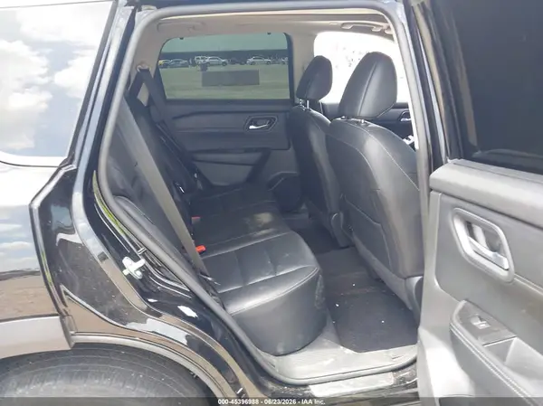 5N1BT3CB0RC733915 2024 NISSAN ROGUE - Image 8