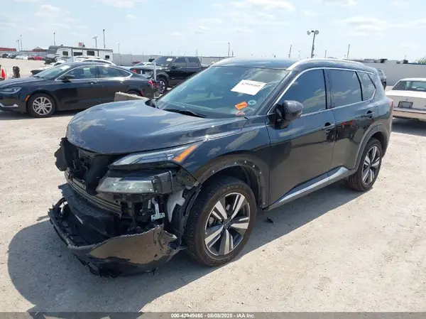 5N1BT3CB1PC781226 2023 NISSAN ROGUE - Image 2