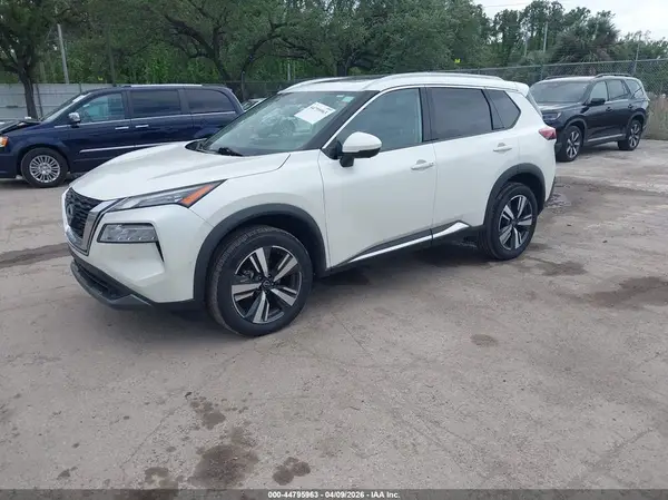 5N1BT3CB1PC937717 2023 NISSAN ROGUE - Image 2