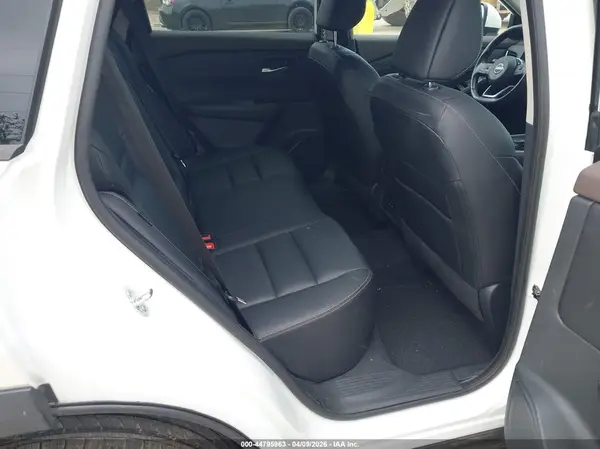 5N1BT3CB1PC937717 2023 NISSAN ROGUE - Image 8