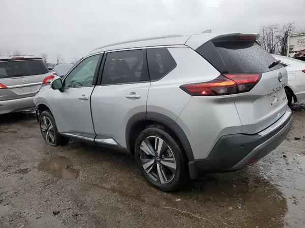 5N1BT3CB2NC696568 2022 NISSAN ROGUE - Image 2