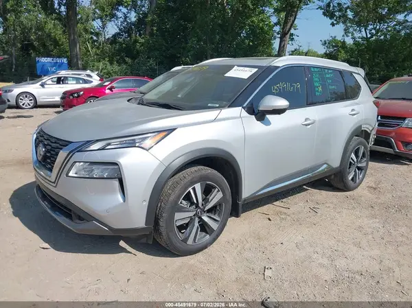 5N1BT3CB2PC736327 2023 NISSAN ROGUE - Image 2