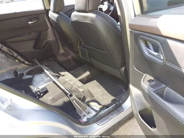 5N1BT3CB2PC736327 2023 NISSAN ROGUE - Image 8
