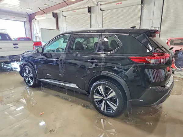 5N1BT3CB2PC770137 2023 NISSAN ROGUE - Image 2