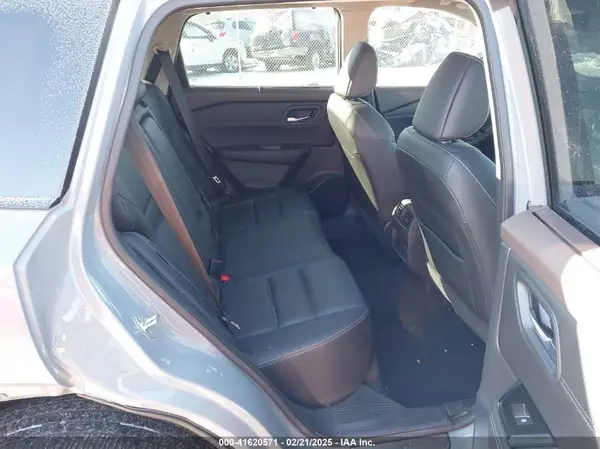 5N1BT3CB2PC832460 2023 NISSAN ROGUE - Image 8