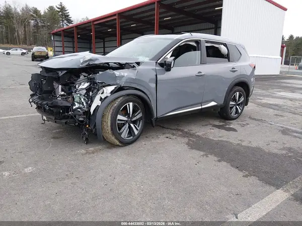 5N1BT3CB3NC714947 2022 NISSAN ROGUE - Image 2