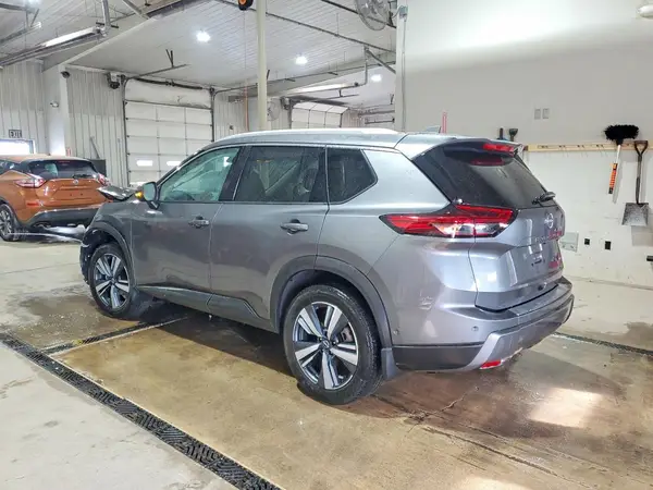 5N1BT3CB3RC727039 2024 NISSAN ROGUE - Image 2