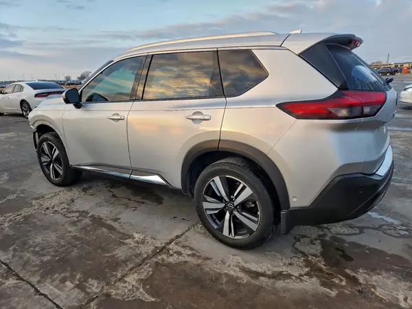 5N1BT3CB4PC754618 2023 NISSAN ROGUE - Image 2