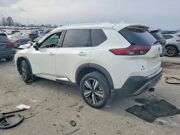 5N1BT3CB4PC762637 2023 NISSAN ROGUE - Image 2