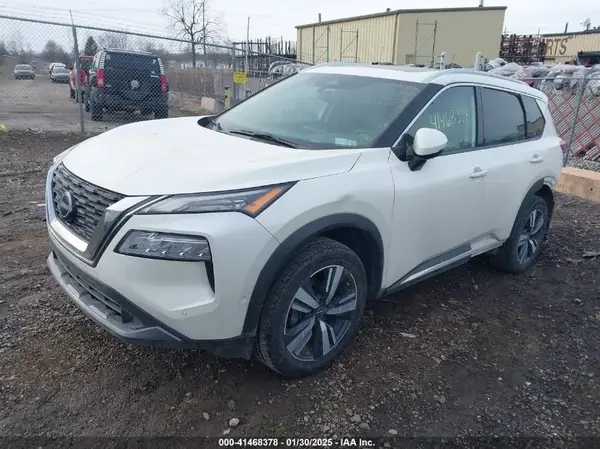 5N1BT3CB4PC789823 2023 NISSAN ROGUE - Image 2