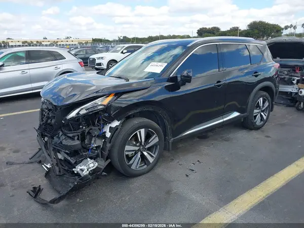5N1BT3CB4PC840687 2023 NISSAN ROGUE - Image 2