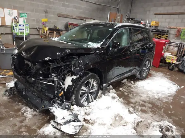 5N1BT3CB4PC933693 2023 NISSAN ROGUE - Image 2