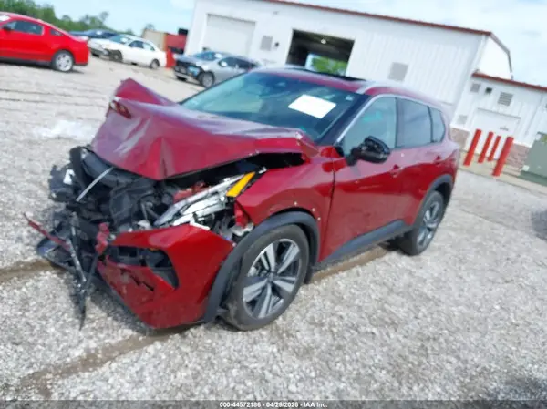 5N1BT3CB4RC744688 2024 NISSAN ROGUE - Image 2