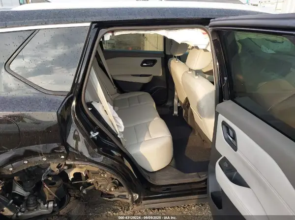 5N1BT3CB4SC672414 2025 NISSAN ROGUE - Image 8