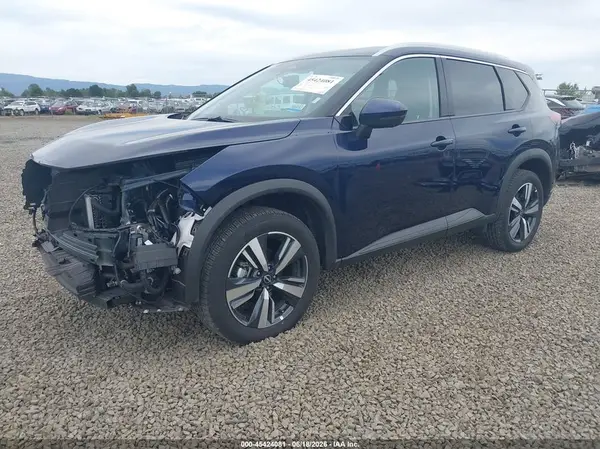 5N1BT3CB4TC691935 2026 NISSAN ROGUE - Image 2