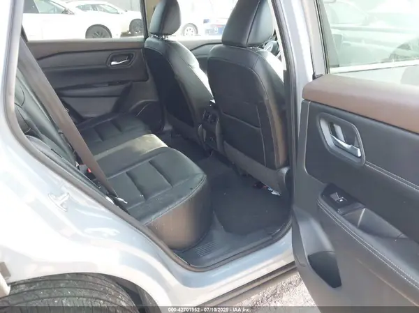 5N1BT3CB5PC812302 2023 NISSAN ROGUE - Image 8