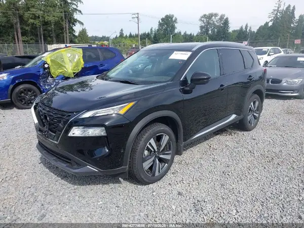 5N1BT3CB5PC824997 2023 NISSAN ROGUE - Image 2