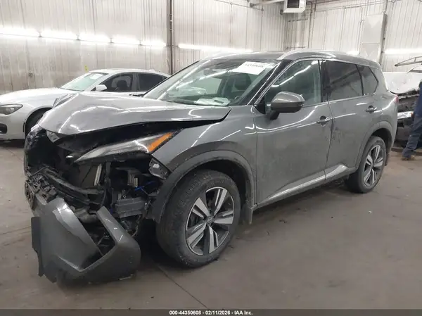 5N1BT3CB5PC834977 2023 NISSAN ROGUE - Image 2