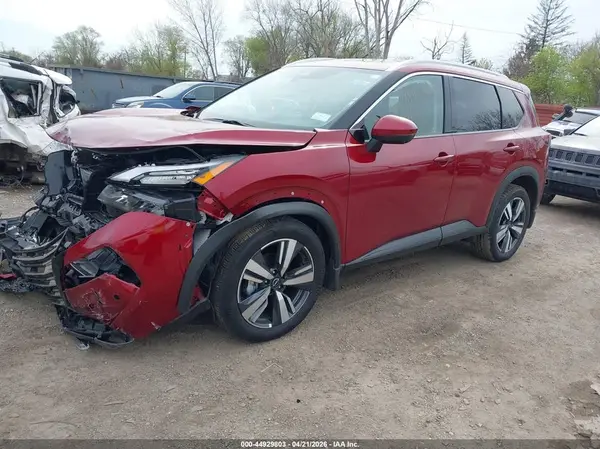 5N1BT3CB5RC735224 2024 NISSAN ROGUE - Image 2